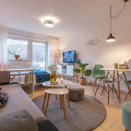 Modernes Im Gruenen I Balkon I Wlan I Stellplatz Apartment Schwarzenberg (Saxony)